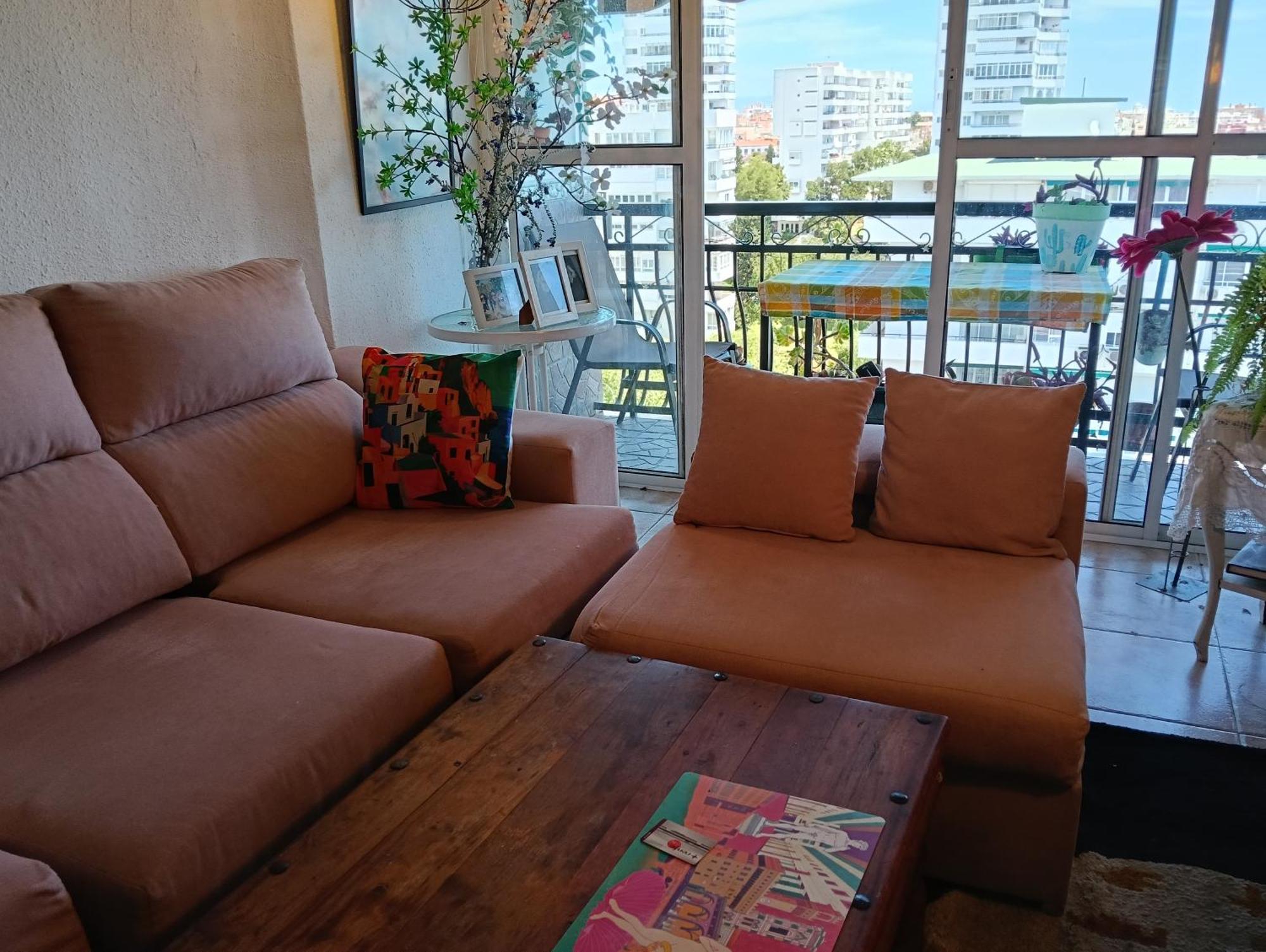 Coty'S Beach, Habitaciones En Casa Compartida 베날마데나코스타 외부 사진